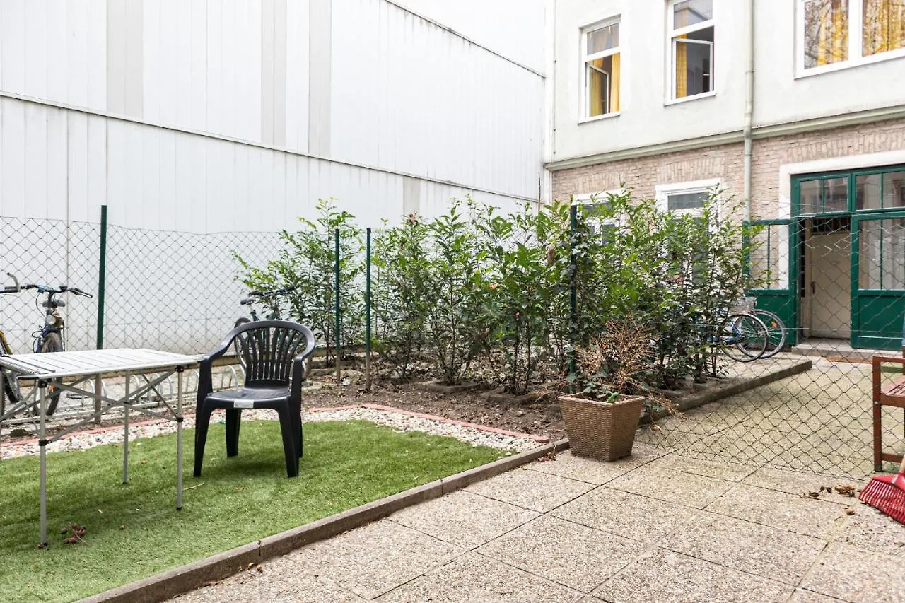 Apartament Lovely 3Br Shared Apart - Perfect For Longstays In Lockdown Wiedeń