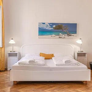 Apartament Peerles 2br Apt. Perfectly Situated&well Connected, Wiedeń